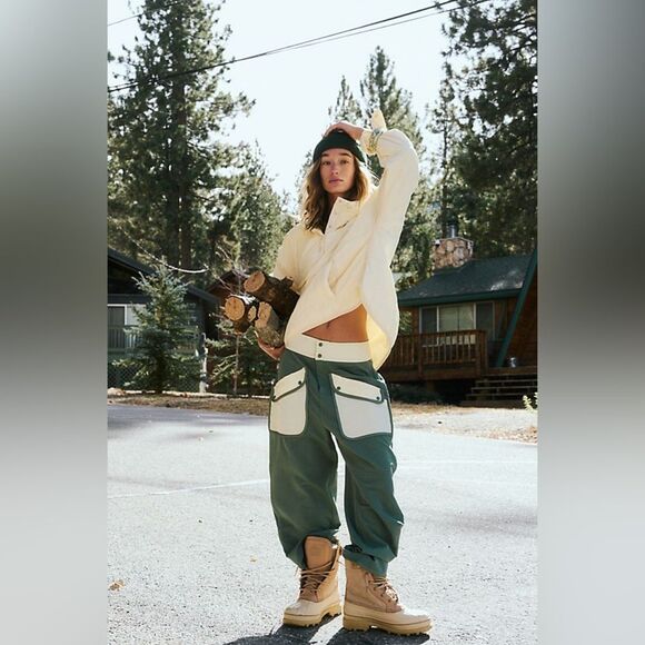 NWOT Free People Outdoor Timko Pants XS - Picture 4 of 4